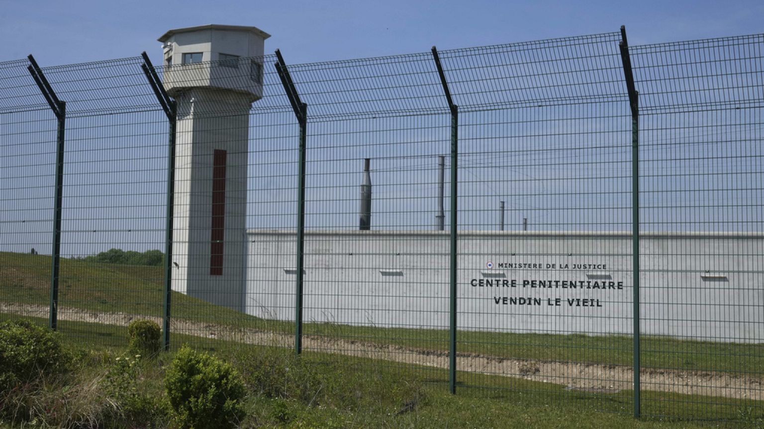 La prison de Vendin-le-Vieil, dans le nord de la France, est photographiée mercredi 14 mai 2025.